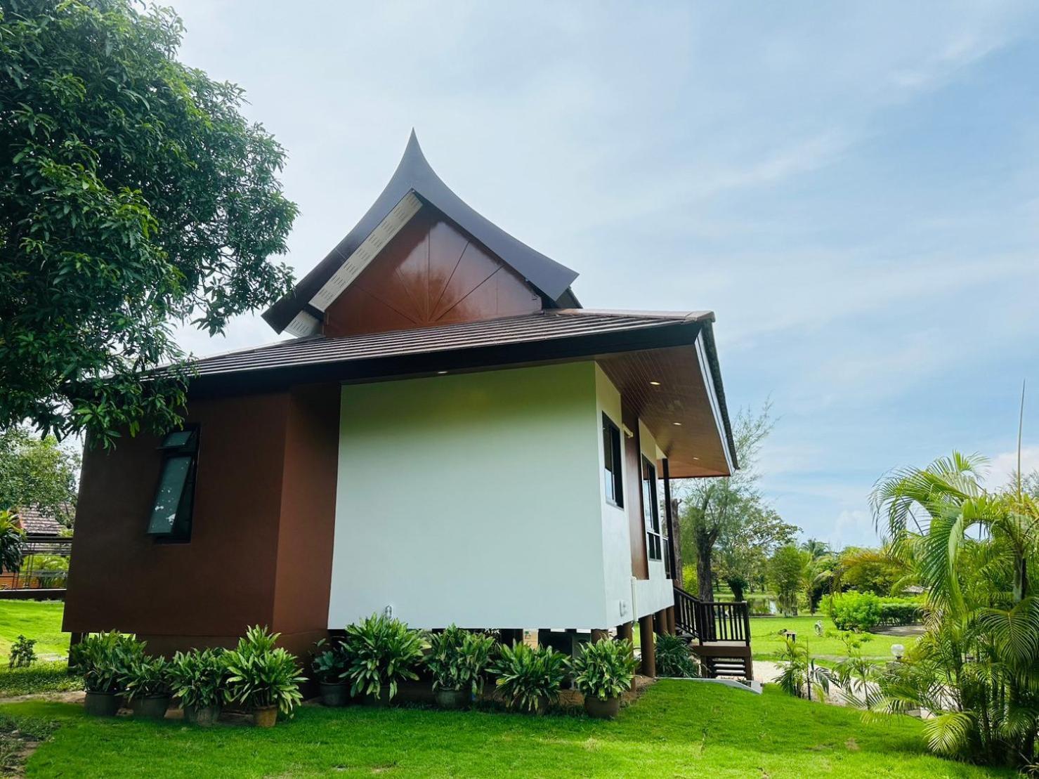 Thailife Wellness & Meditation Resort- Sha Plus Khao Lak Exterior photo